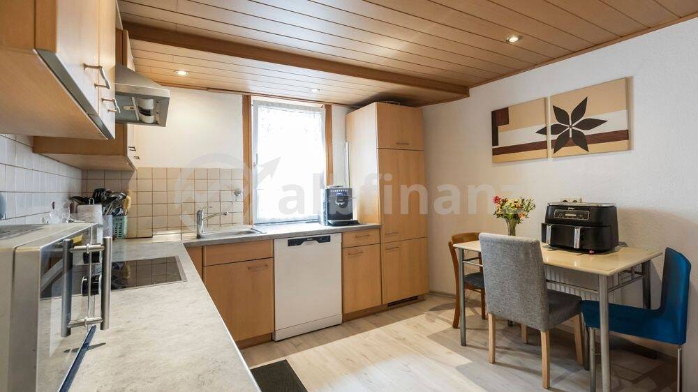 Mehrfamilienhaus, Wohnhaus Münsingen / Buttenhausen Buttenhausen - 8 Zimmer, 296 m&sup2;, 298.000&euro; | Angebot:25743276