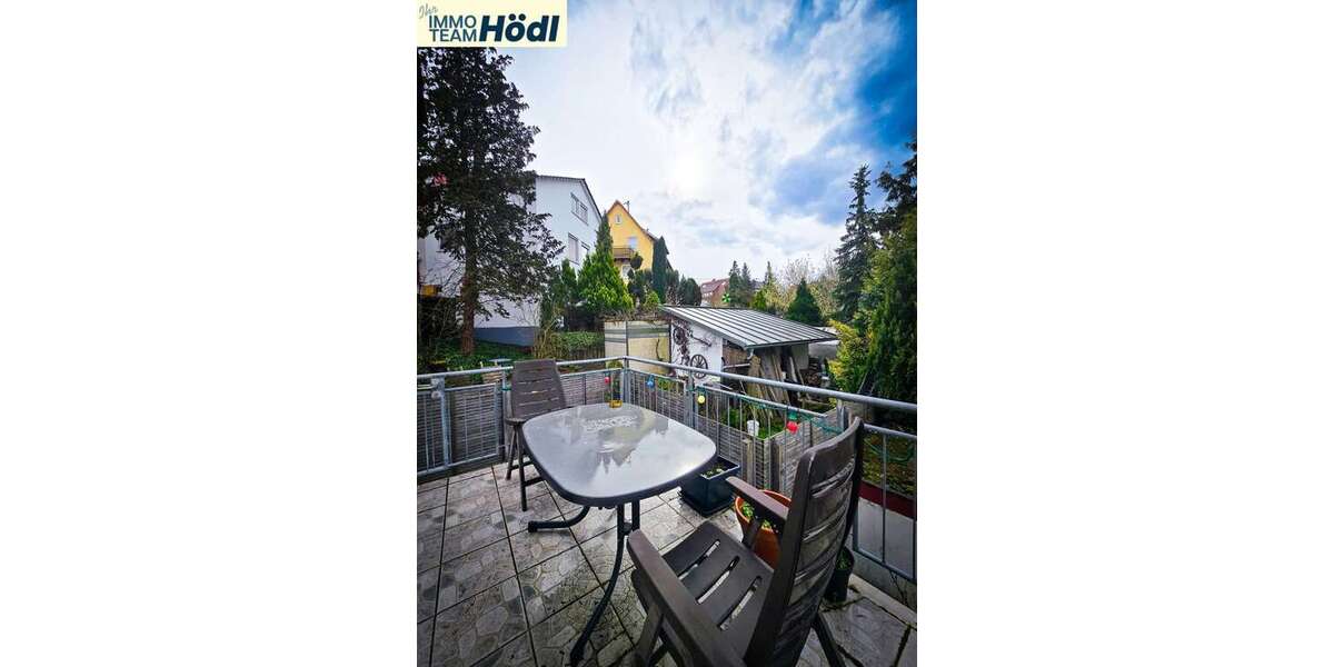 Einfamilienhaus Reutlingen Altenburg - 9 Zimmer, 155 m&sup2;, 349.000&euro; | Angebot:27720490