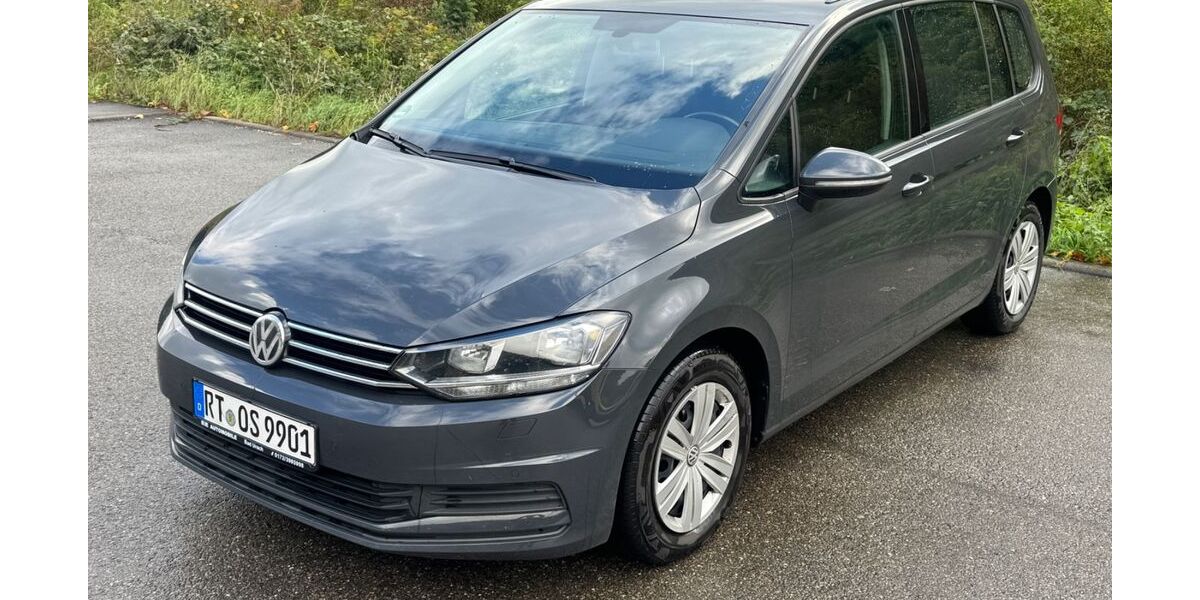 VW Touran 197.000 km 10.990 &euro; Bad urach 72535