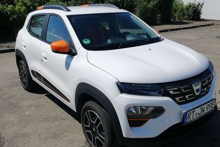 Dacia Spring 24.000 km 10.300 &euro; Sonnenbühl 72820