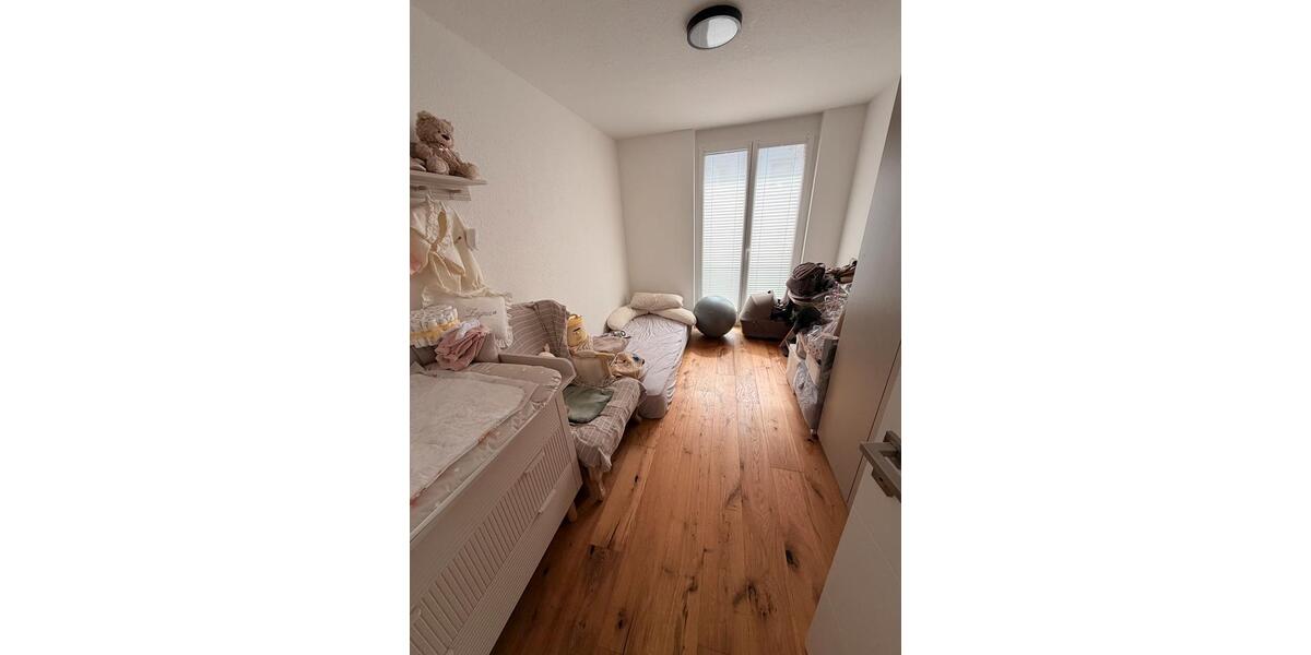Etagenwohnung Esslingen am Neckar - 3 Zimmer, 69 m&sup2;, 1.340&euro; | Angebot:26039958