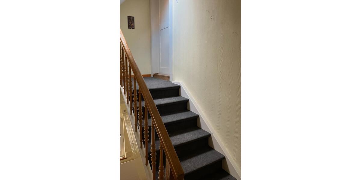 Mehrfamilienhaus, Wohnhaus Pfullingen - 11 Zimmer, 204 m&sup2;, 489.000&euro; | Angebot:25832494