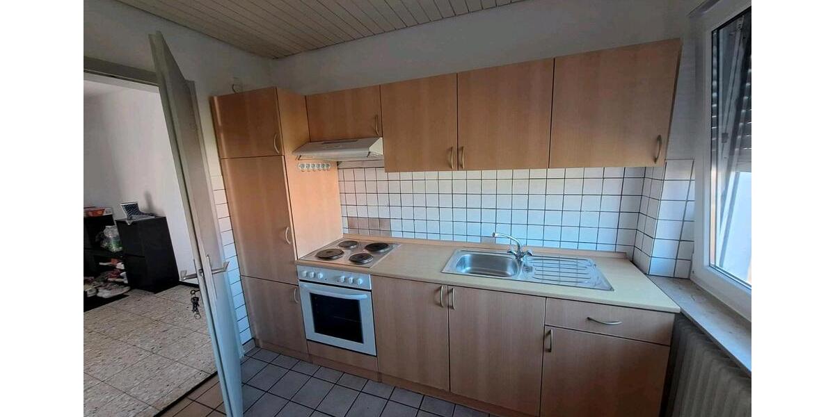 Etagenwohnung Reutlingen Altenburg - 1 Zimmer, 40 m&sup2;, 430&euro; | Angebot:27610036