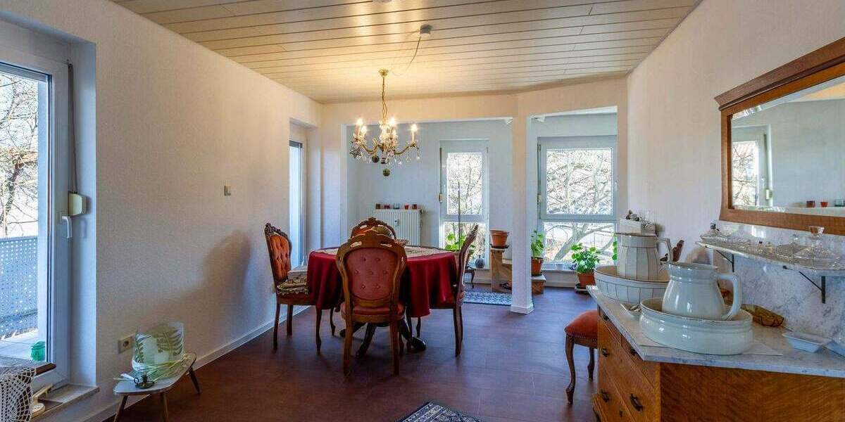 Mehrfamilienhaus, Wohnhaus Frickenhausen - 1 Zimmer, 376 m&sup2;, 867.000&euro; | Angebot:25845943
