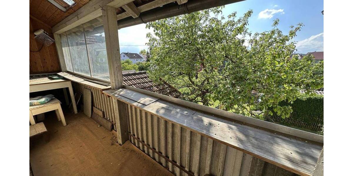 Einfamilienhaus Hirrlingen - 3 Zimmer, 110 m&sup2;, 120.000&euro; | Angebot:26697980