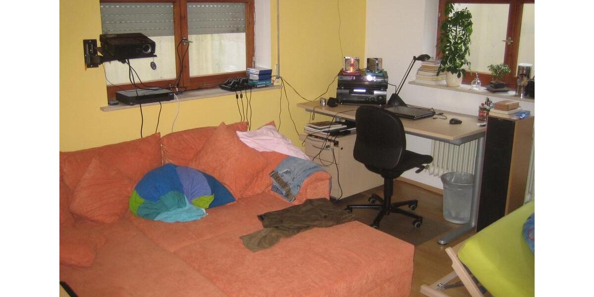 Erdgeschoßwohnung Rottenburg am Neckar - 1 Zimmer, 32 m&sup2;, 370&euro; | Angebot:26673966
