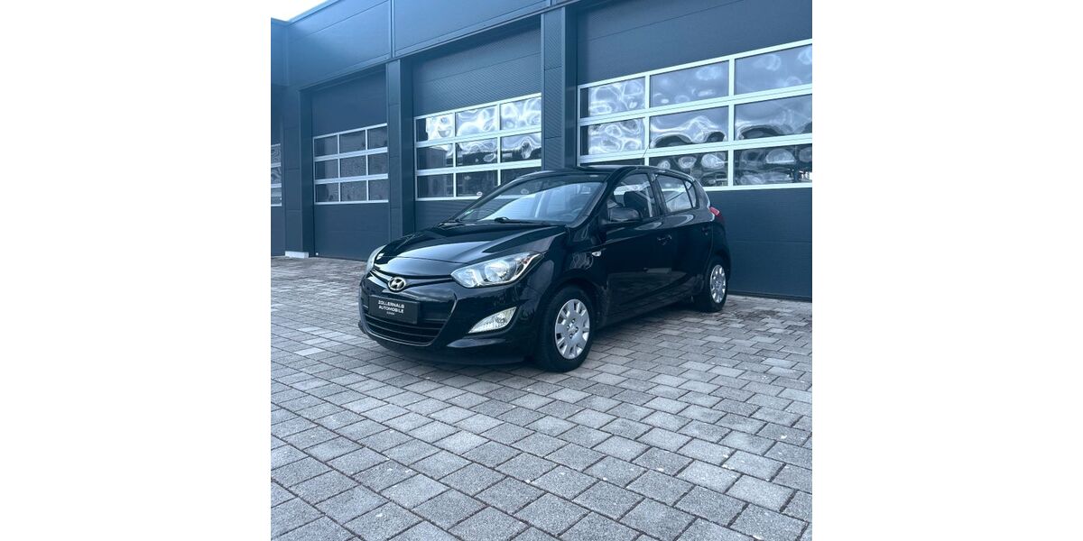 Hyundai i20 149.000 km 3.490 &euro; Burladingen 72393