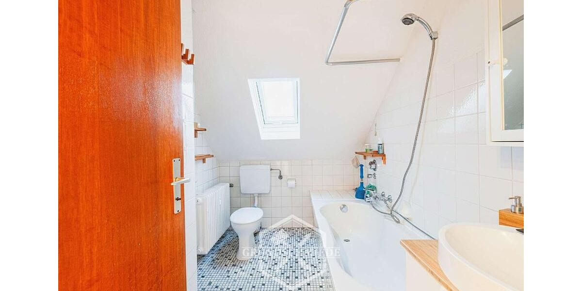 Etagenwohnung Filderstadt - 2 Zimmer, 70 m&sup2;, 800&euro; | Angebot:25900792