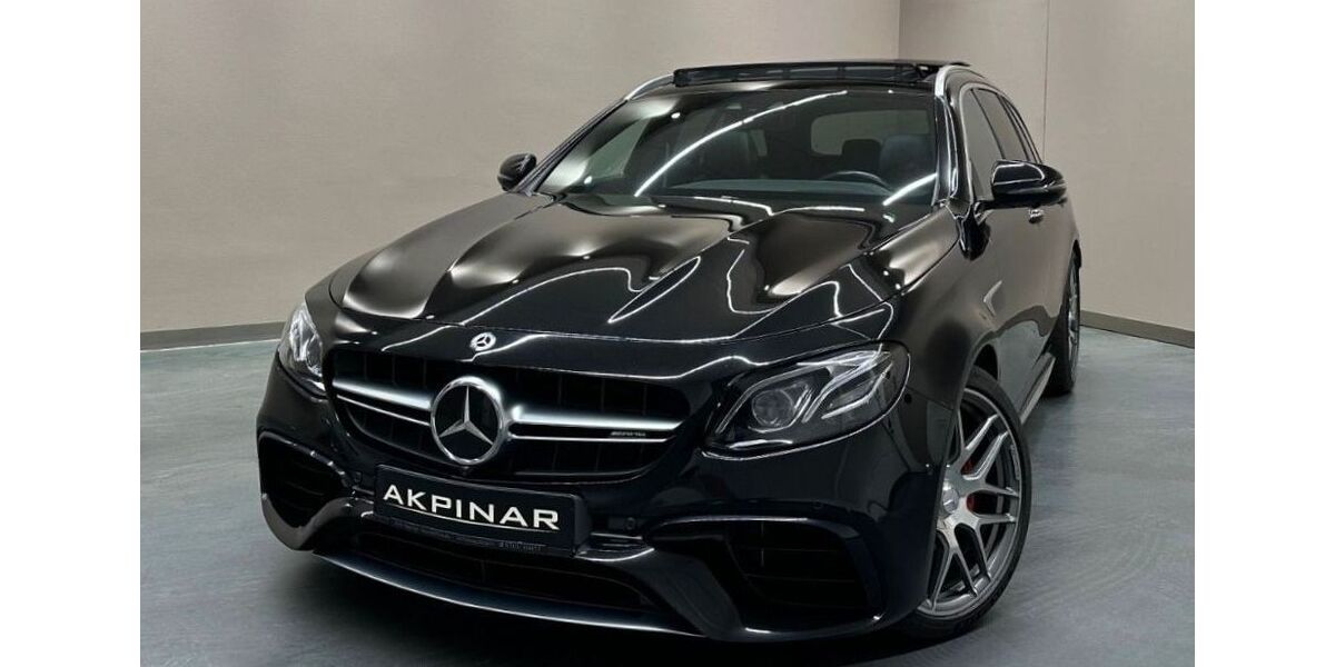 Mercedes-Benz E 63 AMG 52.000 km 59.800 &euro; Holzgerlingen 71088