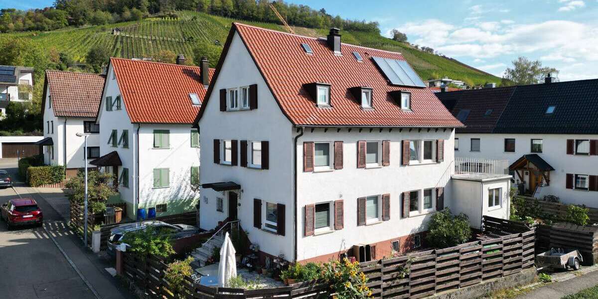 Einfamilienhaus Metzingen - 11 Zimmer, 219 m&sup2;, 698.000&euro; | Angebot:27684561