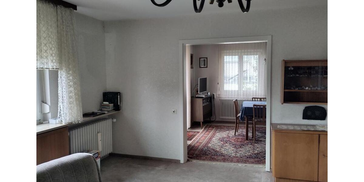 Doppelhaushälfte Böblingen - 6 Zimmer, 100 m&sup2;, 550.000&euro; | Angebot:21507627