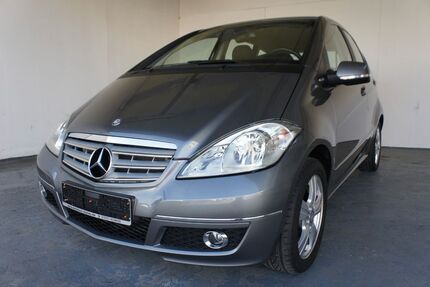 Mercedes-Benz A 180 184.000 km 5.200 &euro; Sindelfingen 71065