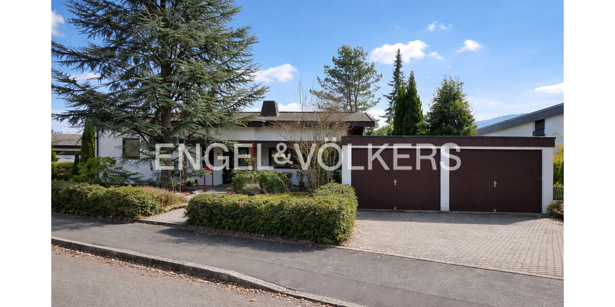 Einfamilienhaus Mössingen-Belsen Belsen - 9 Zimmer, 233 m&sup2;, 765.000&euro; | Angebot:26079923