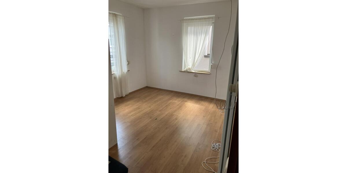 Etagenwohnung Reutlingen - 1 Zimmer, 26 m&sup2;, 473&euro; | Angebot:23107502