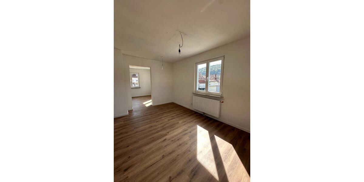 Einfamilienhaus Burladingen - 6 Zimmer, 120 m&sup2;, 1.200&euro; | Angebot:26526991