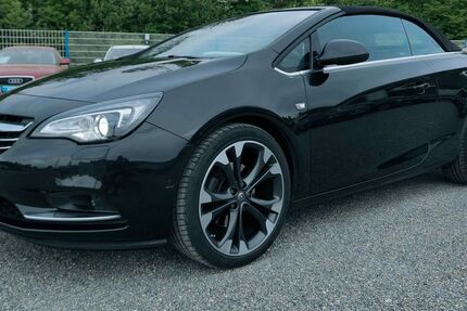 Opel Cascada 95.000 km 9.990 &euro; Reutlingen 72766