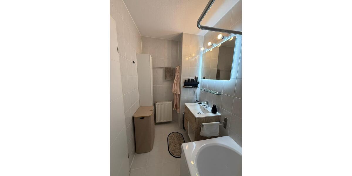 Etagenwohnung Rottenburg am Neckar - 2 Zimmer, 45 m&sup2;, 225.000&euro; | Angebot:25150620