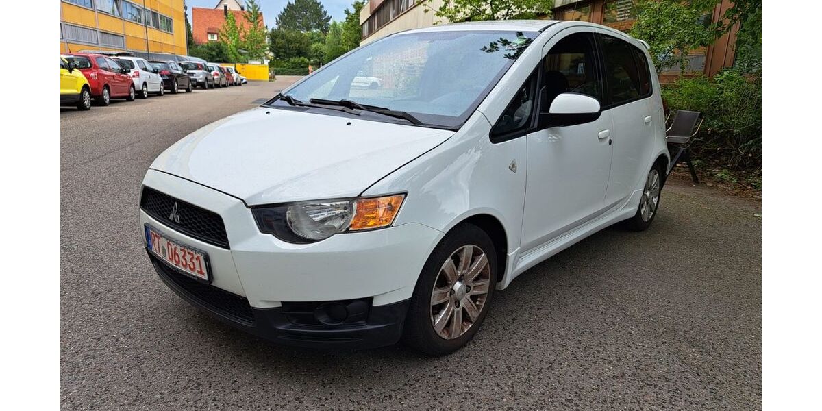 Mitsubishi Colt 72.000 km 2.800 &euro; Reutlingen 72766