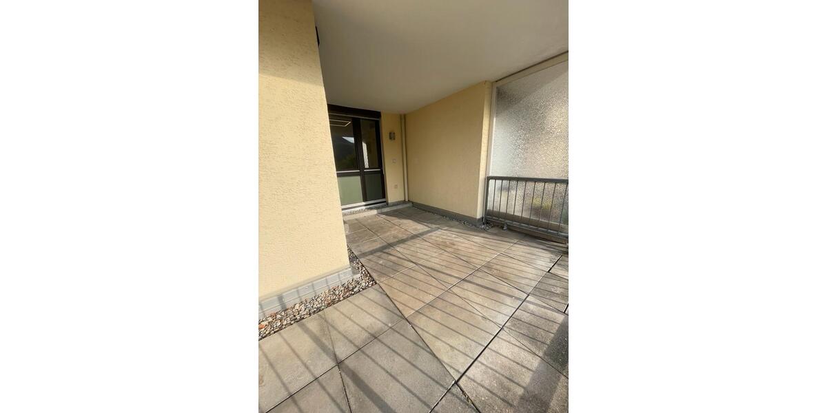 Erdgeschoßwohnung Bad Urach - 2 Zimmer, 75 m&sup2;, 980&euro; | Angebot:27601270