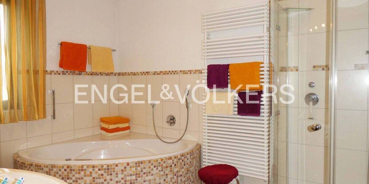 Einfamilienhaus Mössingen-Belsen Belsen - 9 Zimmer, 233 m&sup2;, 765.000&euro; | Angebot:26079923