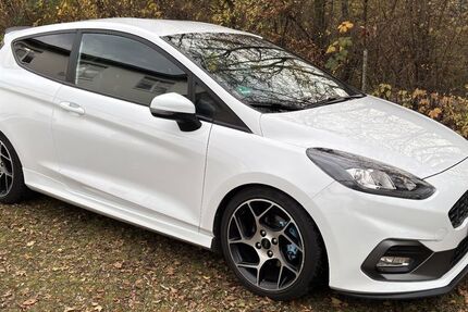 Ford Fiesta 47.800 km 17.500 &euro; Eningen 72800