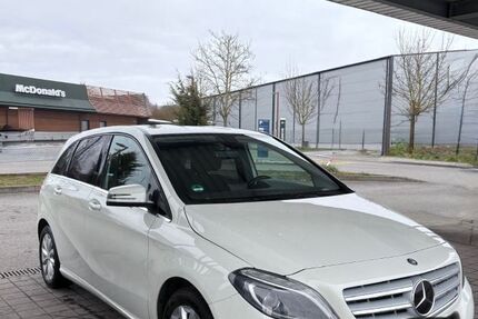 Mercedes-Benz B 180 149.500 km 9.000 &euro; Herrenberg 71083
