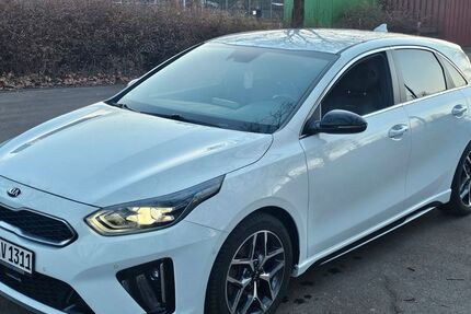 Kia ceed / Ceed 93.830 km 14.990 &euro; Reutlingen 72768