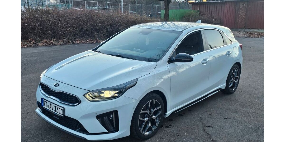 Kia ceed / Ceed 93.830 km 14.990 &euro; Reutlingen 72768