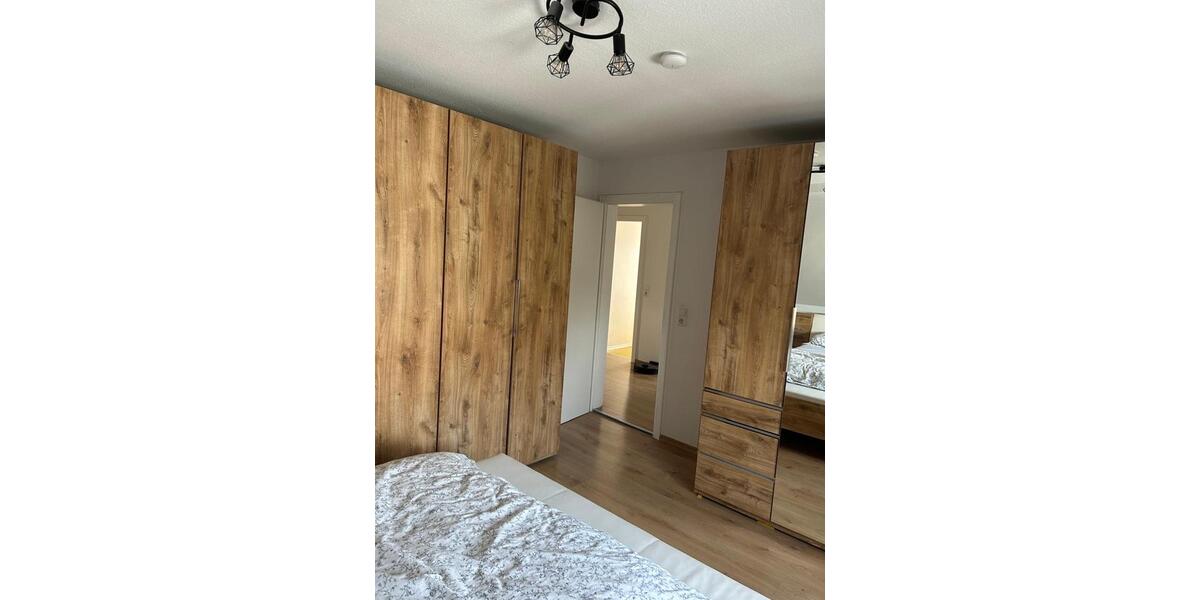 Etagenwohnung Pfullingen - 3 Zimmer, 90 m&sup2;, 280.000&euro; | Angebot:25417920