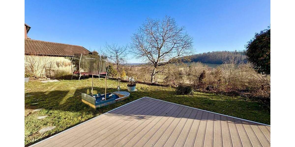 Etagenwohnung Weil im Schönbuch - 4 Zimmer, 111 m&sup2;, 395.000&euro; | Angebot:25780791