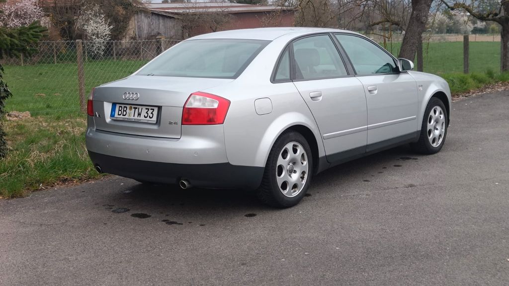 Audi A4 74.775 km 6.400 &euro; Sindelfingen 71069