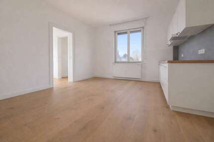 Zimmer Esslingen am Neckar Innenstadt - 3 Zimmer, 1.490&euro; | Angebot:27563535