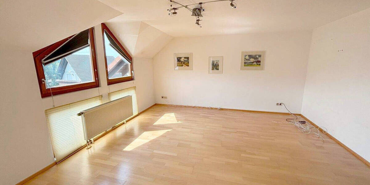 Etagenwohnung Reutlingen Gönningen - 6 Zimmer, 108 m&sup2;, 314.000&euro; | Angebot:25745081