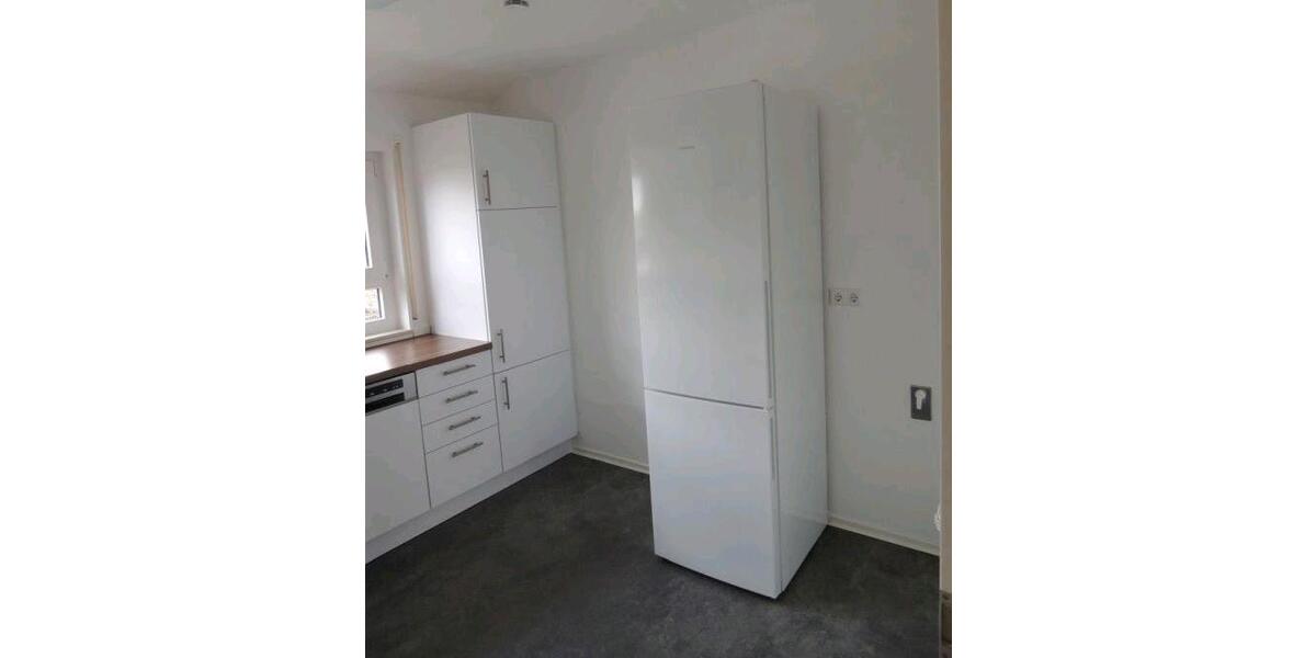 Dachgeschoßwohnung Mössingen - 3.5 Zimmer, 92 m&sup2;, 900&euro; | Angebot:25964344