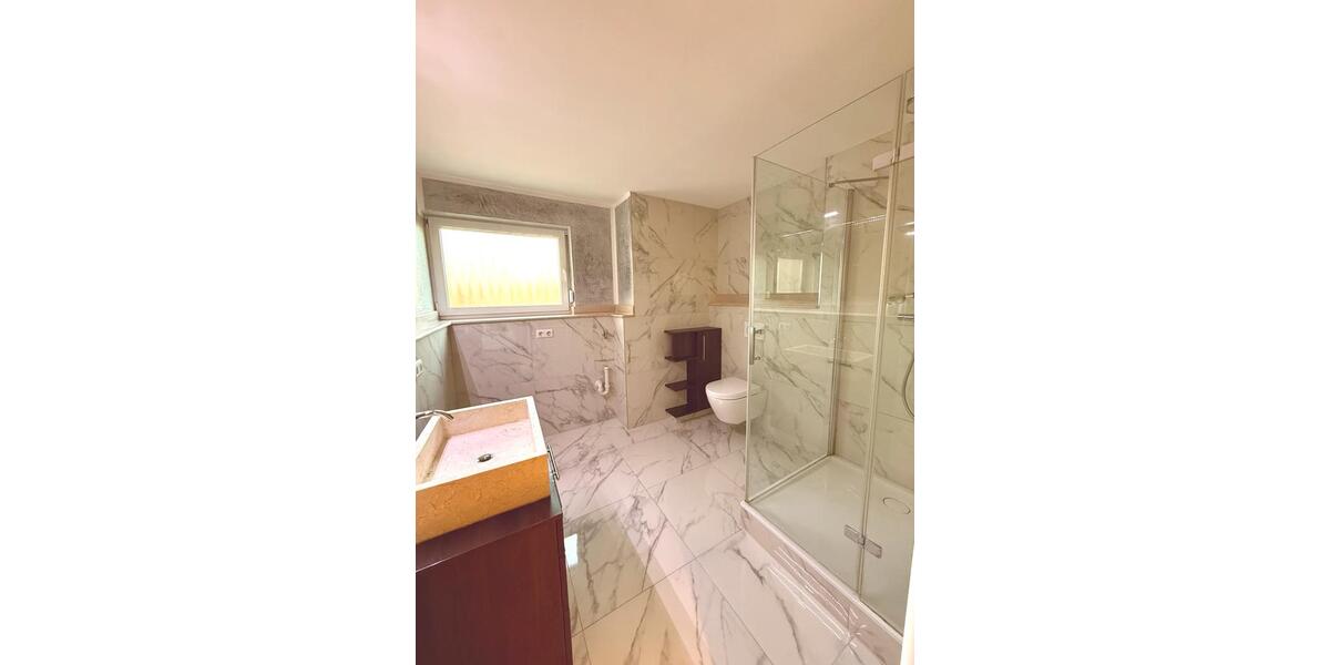 Etagenwohnung Gomaringen - 3 Zimmer, 75 m&sup2;, 279.000&euro; | Angebot:24748112