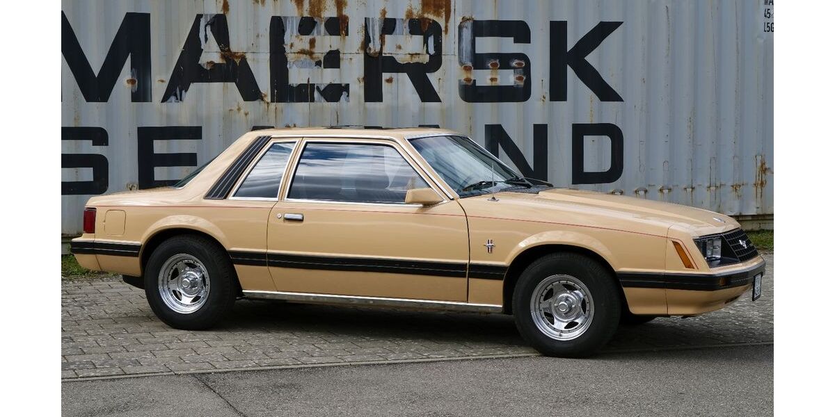 Ford Mustang 73.000 km 11.980 &euro; Pliezhausen 72124