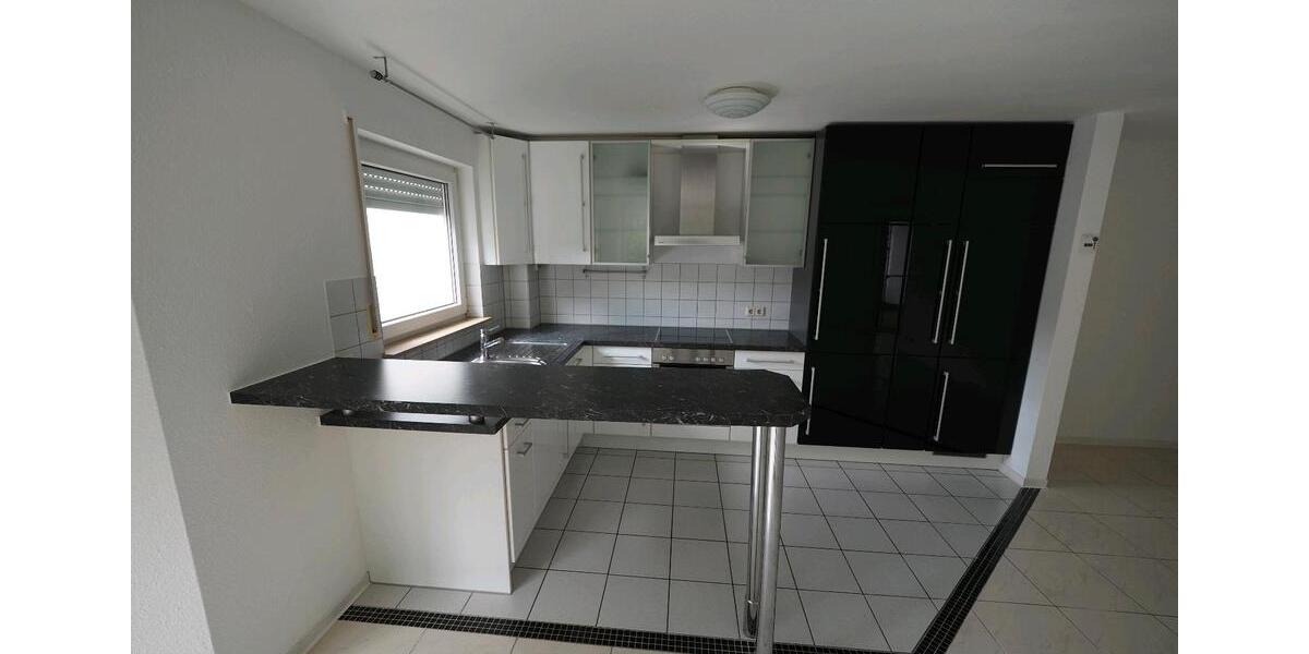 Etagenwohnung Herrenberg - 2.5 Zimmer, 69 m&sup2;, 960&euro; | Angebot:25957116