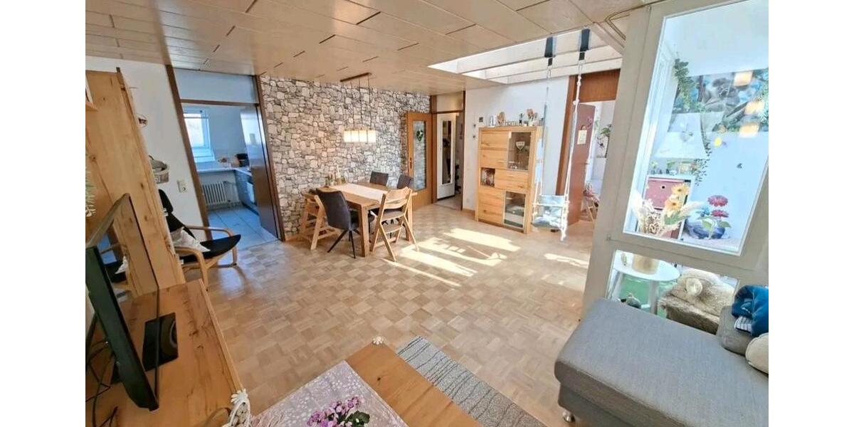 Maisonettenwohnung Esslingen am Neckar Oberesslingen - 4.5 Zimmer, 90 m&sup2;, 342.000&euro; | Angebot:26427757