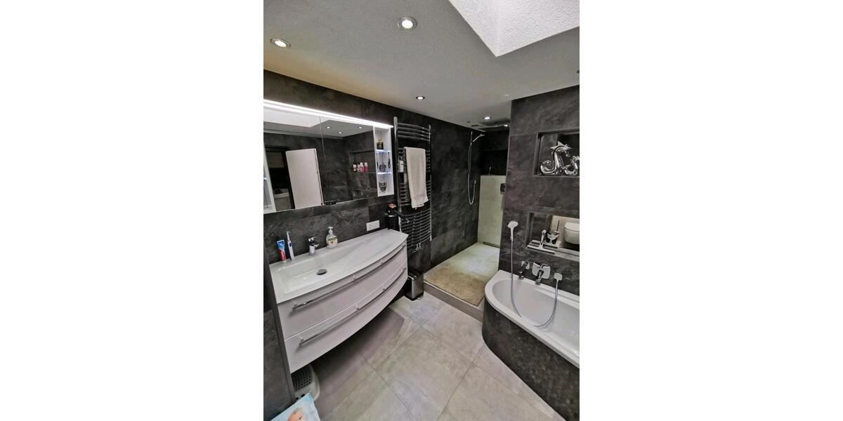 Etagenwohnung Nürtingen - 3 Zimmer, 105 m&sup2;, 357.000&euro; | Angebot:23279305