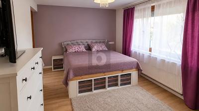 EIN- ODER ZWEIFAMILIENTRAUM - MIT AUSBAUPOTENTIAL - Einfamilienhaus Reutlingen Sondelfingen | Angebot:27715187