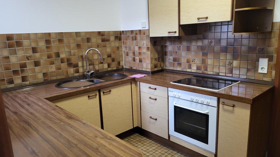 Etagenwohnung Sindelfingen - 3.5 Zimmer, 80 m&sup2;, 379.000&euro; | Angebot:26057048