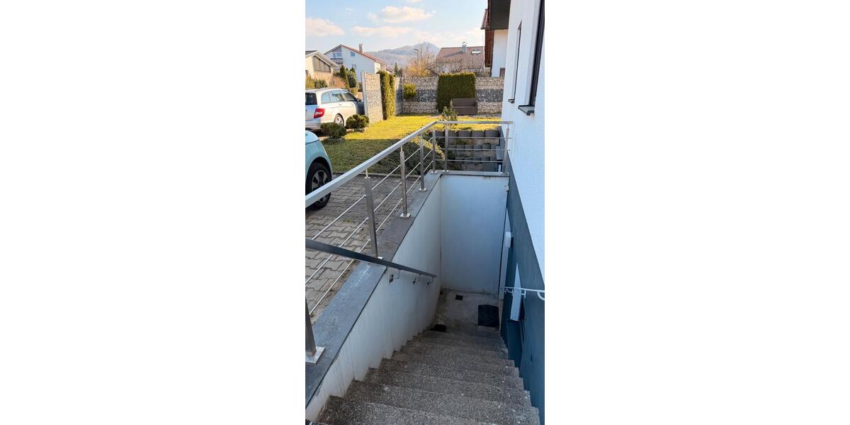Etagenwohnung Dettingen unter Teck - 3 Zimmer, 73 m&sup2;, 830&euro; | Angebot:26538963