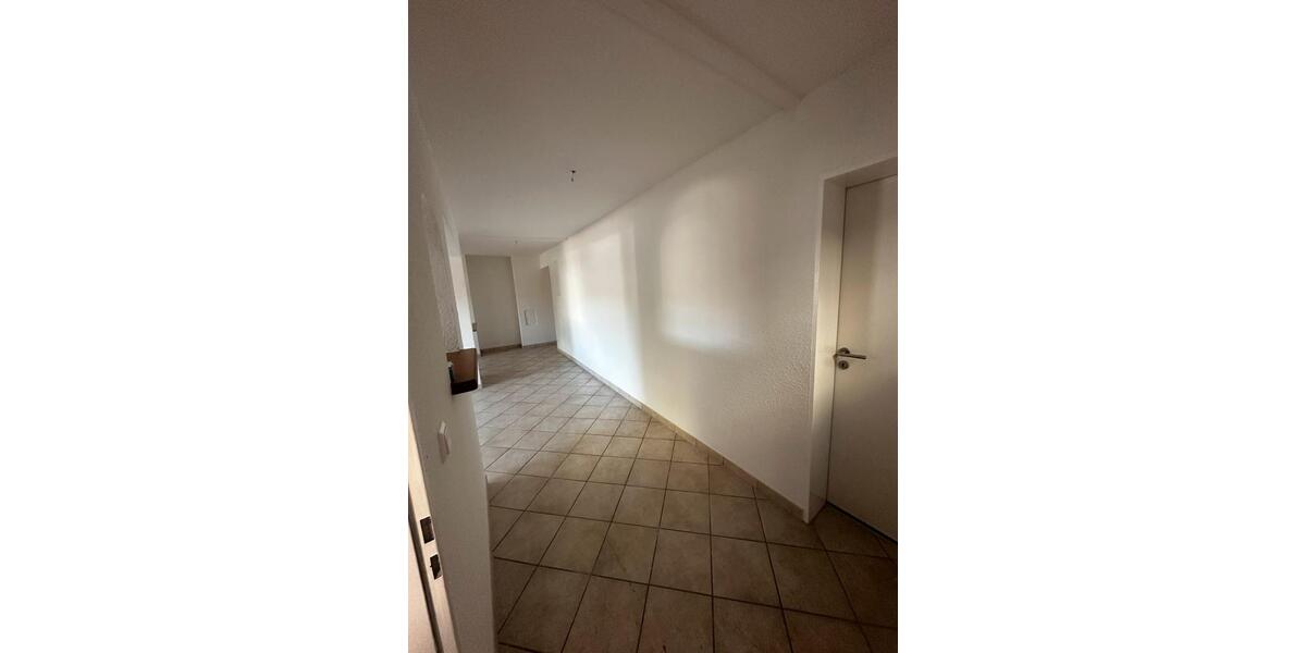 Erdgeschoßwohnung Bisingen - 3.5 Zimmer, 80 m&sup2;, 1.050&euro; | Angebot:26691378