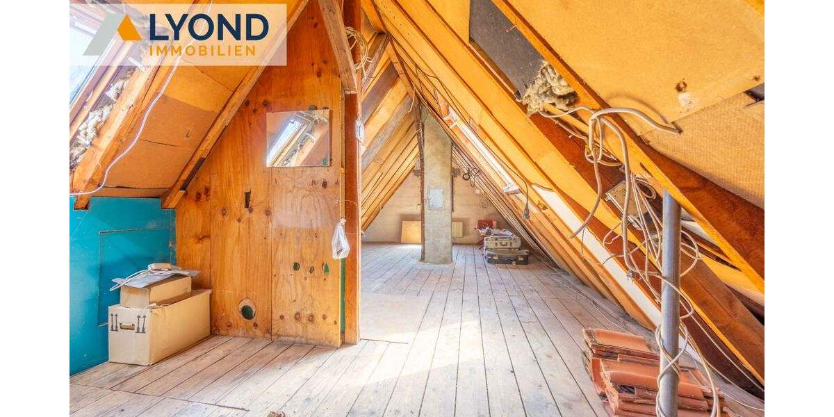 Doppelhaushälfte Sindelfingen Mitte - 6 Zimmer, 104 m&sup2;, 499.000&euro; | Angebot:25676532