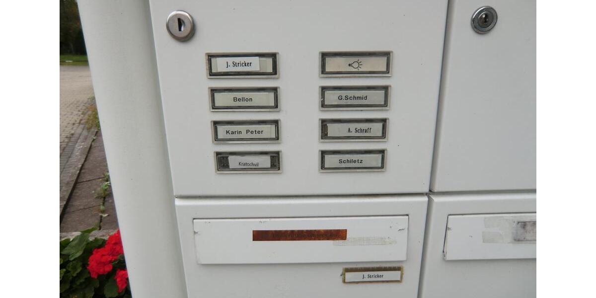 Erdgeschoßwohnung Herrenberg - 2.5 Zimmer, 71 m&sup2;, 990&euro; | Angebot:26019807