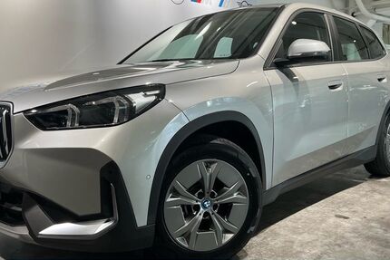 BMW iX1 23.385 km 37.390 &euro; Reutlingen 72766