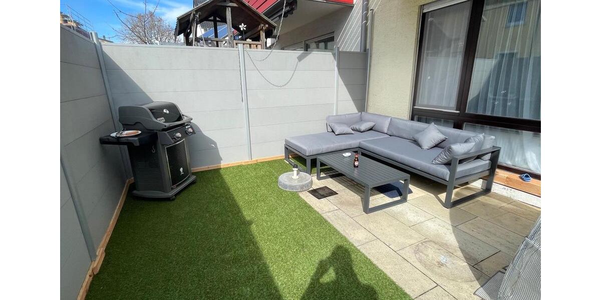 Reihenhaus Wolfschlugen - 6 Zimmer, 145 m&sup2;, 1.800&euro; | Angebot:24715090