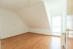 Dachgeschoßwohnung Münsingen - 3 Zimmer, 68 m&sup2;, 700&euro; | Angebot:26689050