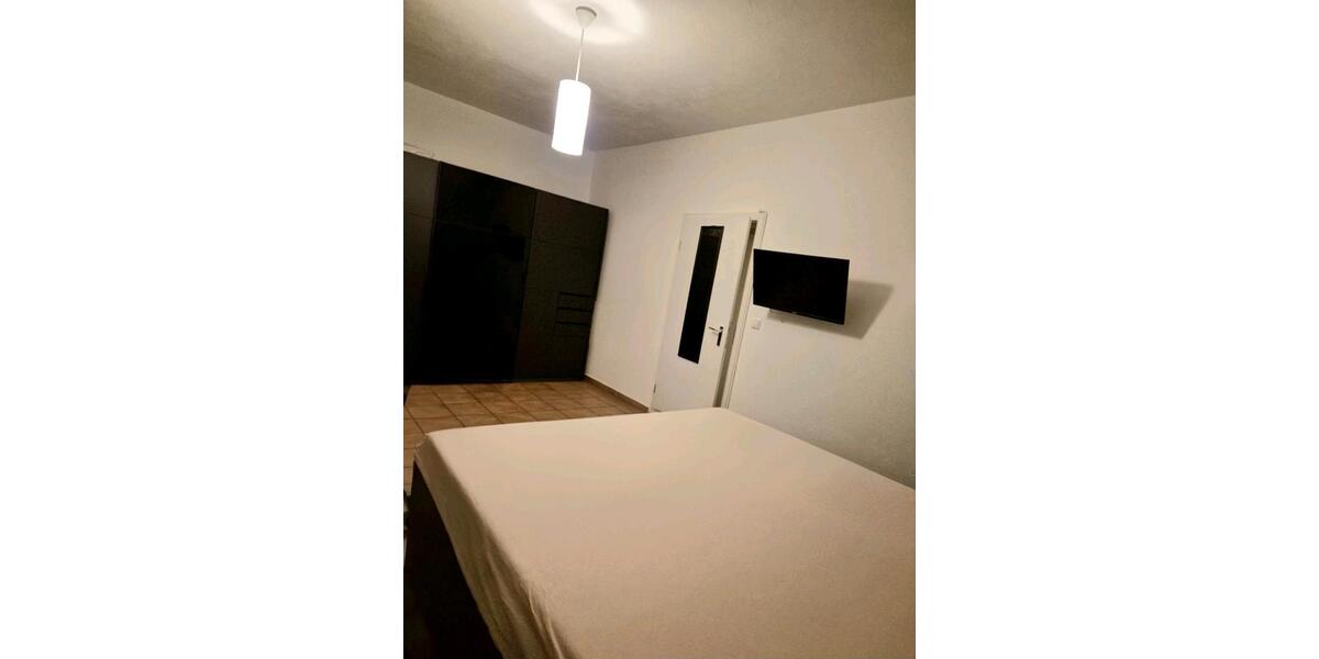 Reihenhaus Burladingen - 5 Zimmer, 140 m&sup2;, 1.000&euro; | Angebot:25403159