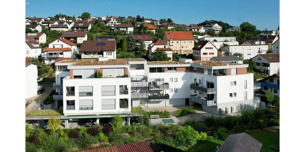 Etagenwohnung Pfullingen - 2 Zimmer, 80 m&sup2;, 728&euro; | Angebot:27484897